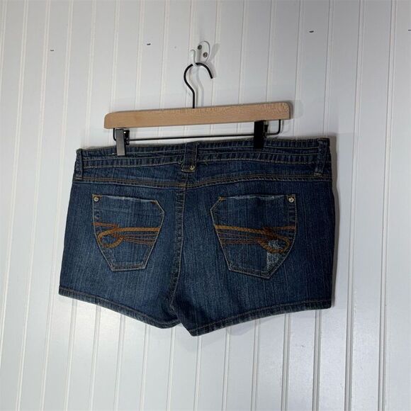 Y2K Mudd Juniors Size 17 Distressed Denim Shorts Low Rise Retro Grunge Festival - Picture 2 of 5